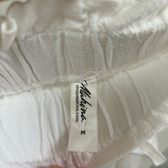 Mahina Cotton Shorts with Tie - Picture 3 of 4